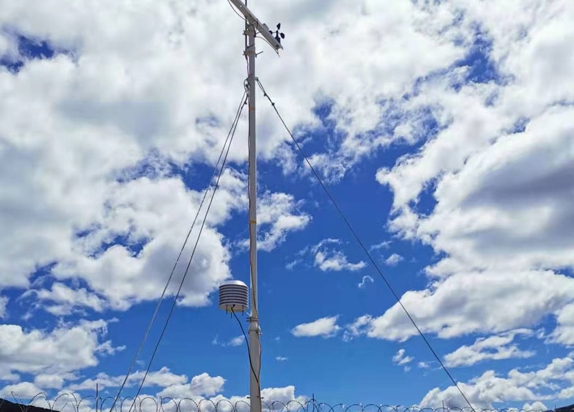 稻城亞丁景區自動氣象站