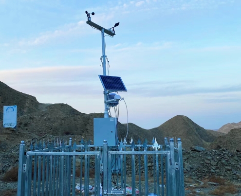 內(nèi)蒙無(wú)人區(qū)北斗氣象站